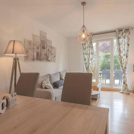 Garden Apartment Next To Disneyland Μπισί-Σεν Ζορζ Εξωτερικό φωτογραφία