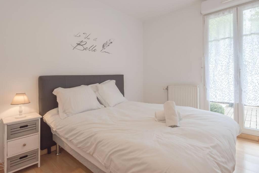 Garden Apartment Next To Disneyland Μπισί-Σεν Ζορζ Εξωτερικό φωτογραφία